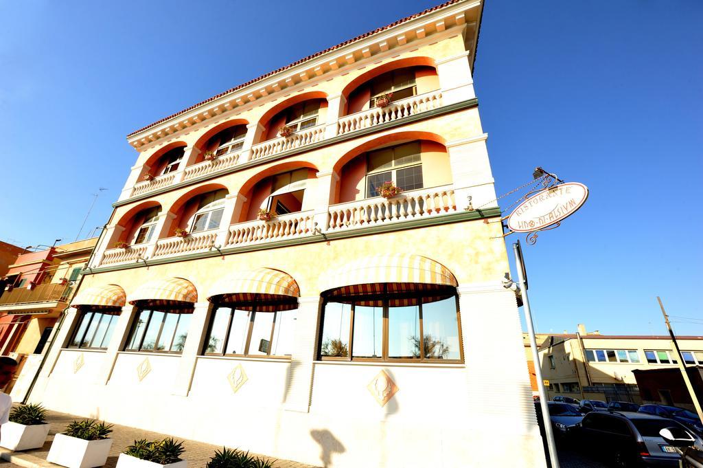 Hotel Miramare لاديسْبولِ المظهر الخارجي الصورة